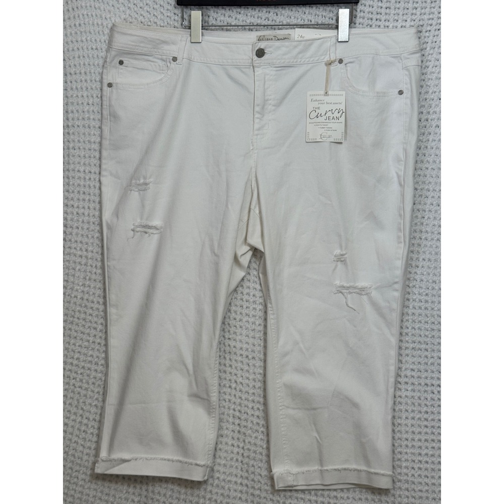 Denim Girlfriend Curvy Jean White Distressed‎ Capri Pants 24W